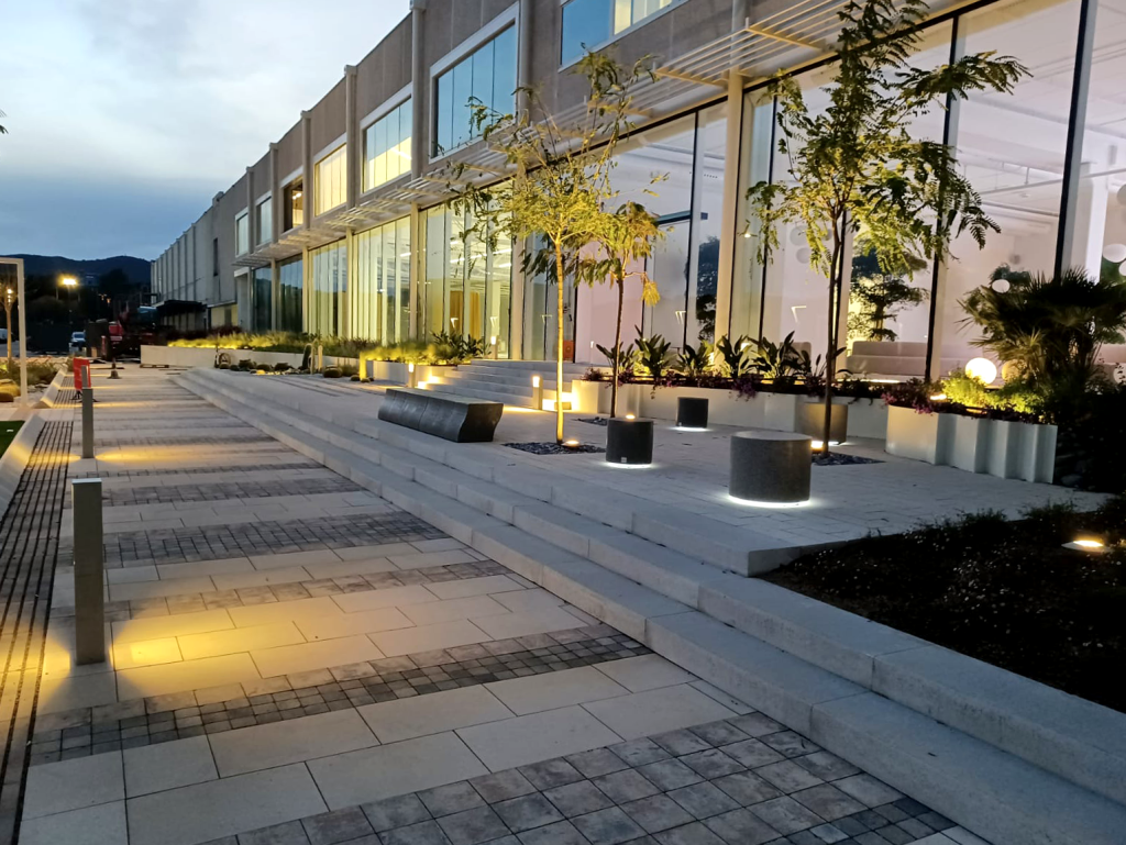 Centro-logístico-Tordera---instalaciones-eléctricas-exterior