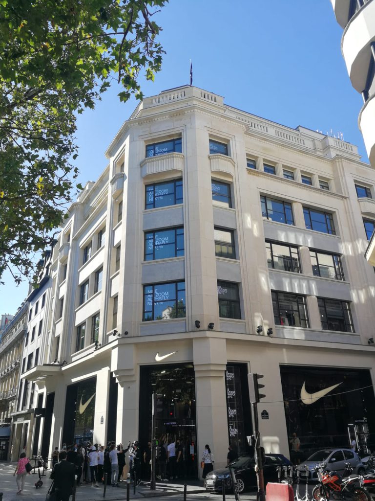 retail-tienda-Nike-Campos-Eliseos-inauguración-3