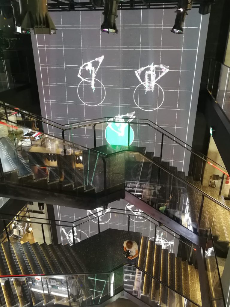 retail-tienda-Nike-Campos-Eliseos-inauguración-6