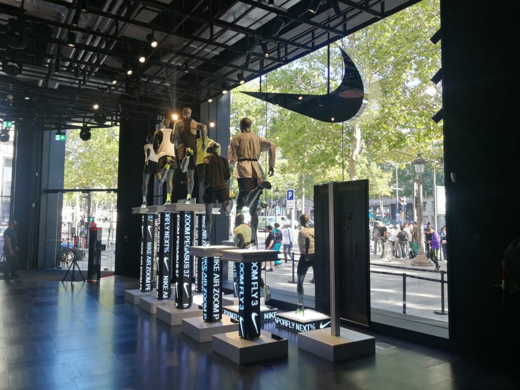 retail-tienda-Nike-Campos-Eliseos-inauguración-9